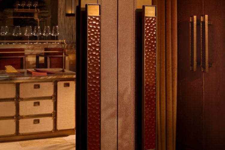 esca-mediteranski-dozivljaj-u-srcu-izmira-spoj-kulinarstva-arhitekture-i-svetlosti-20