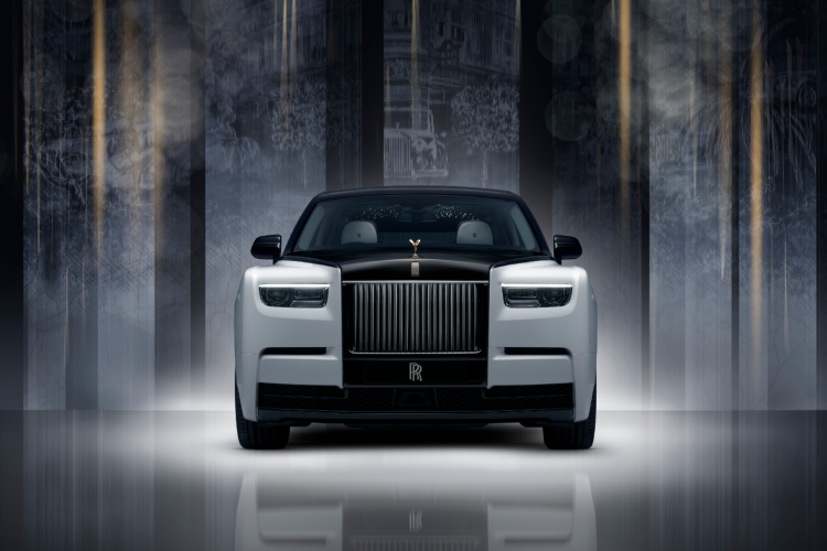 rolls-royce-predstavlja-phantom-centenary-private-collection-remek-delo-koje-slavi-stogodisnjicu-ikone-27