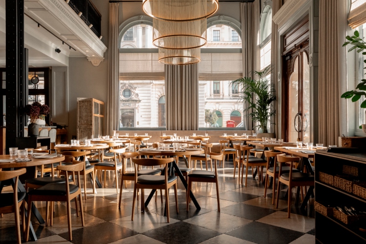 array-skulpturalna-svetlosna-scenografija-u-londonskom-restoranu-claro-8