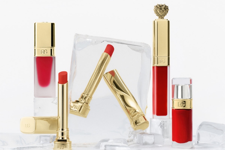 where-wonder-begins-dolcegabbana-otkriva-magiju-praznicnog-darivanja-19