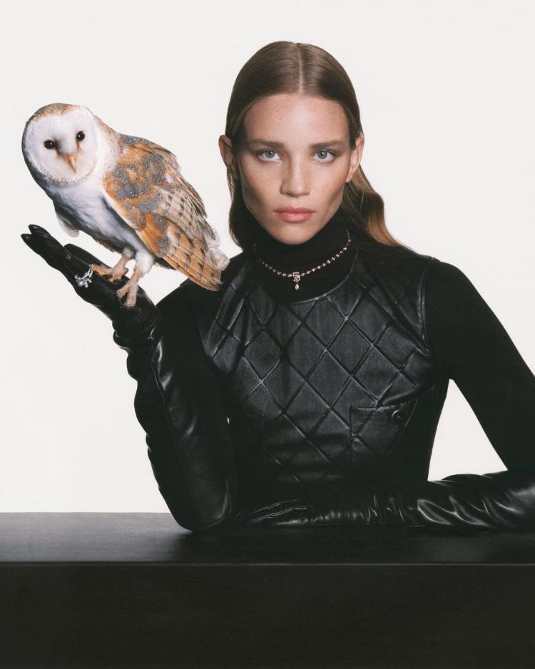 chanel-end-of-year-from-dream-to-reality-praznicna-elegancija-pretvorena-u-zvezdani-sjaj-22