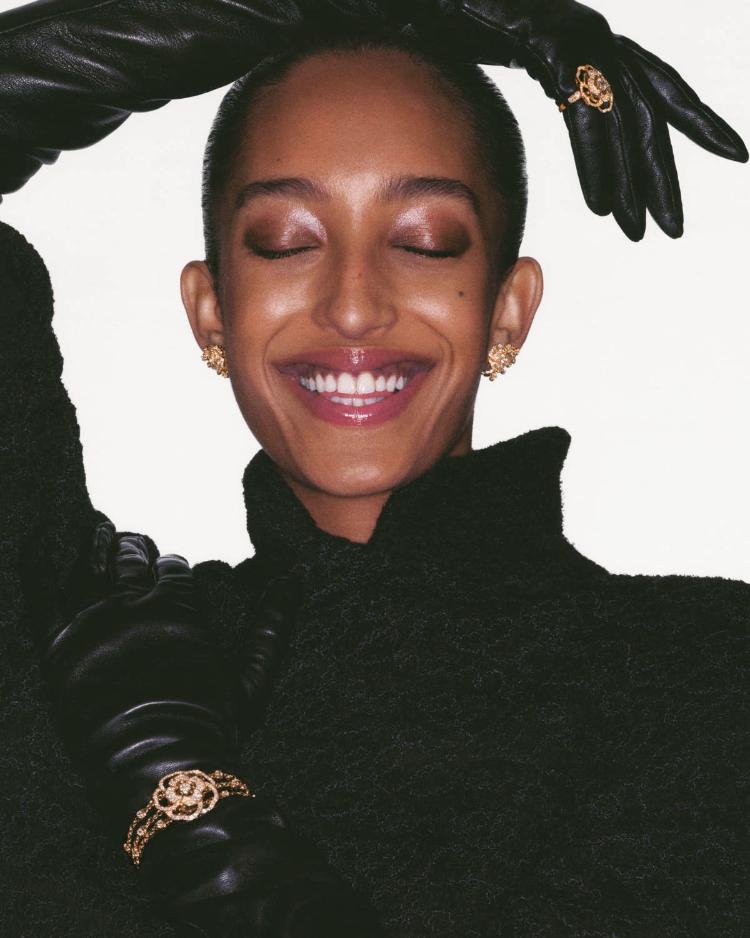 chanel-end-of-year-from-dream-to-reality-praznicna-elegancija-pretvorena-u-zvezdani-sjaj-33