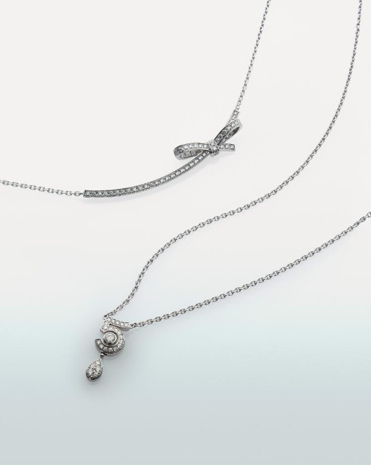 chanel-end-of-year-from-dream-to-reality-praznicna-elegancija-pretvorena-u-zvezdani-sjaj-12