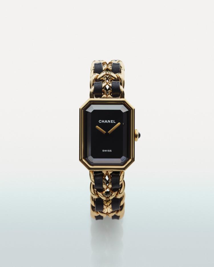 chanel-end-of-year-from-dream-to-reality-praznicna-elegancija-pretvorena-u-zvezdani-sjaj-18