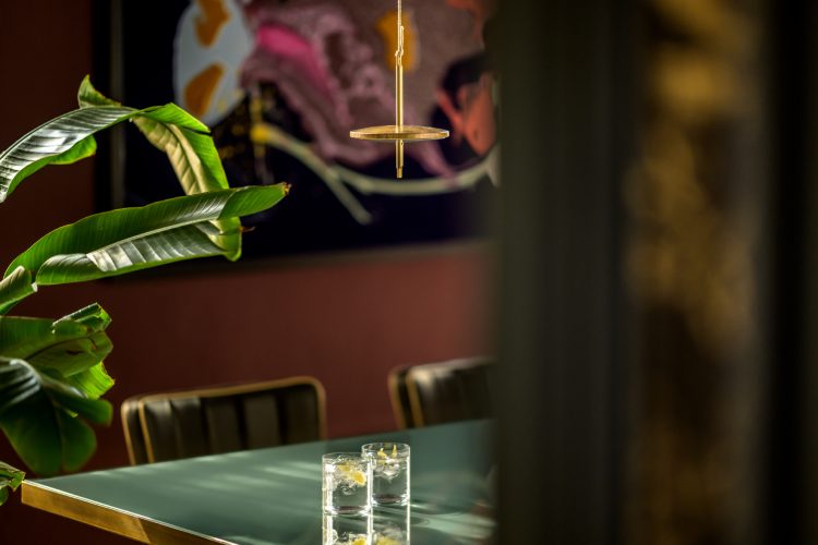 thais-platek-i-marcelo-cilijani-predstavljaju-novu-poetiku-svetla-5