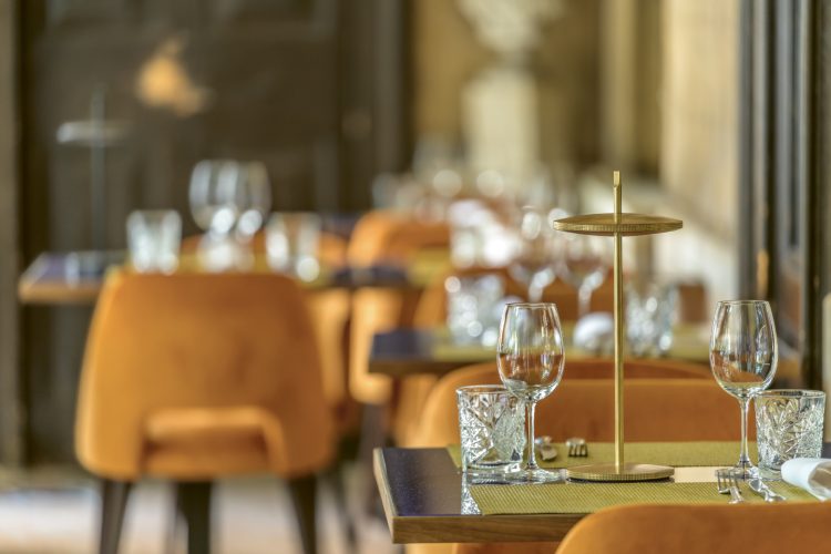 thais-platek-i-marcelo-cilijani-predstavljaju-novu-poetiku-svetla-12