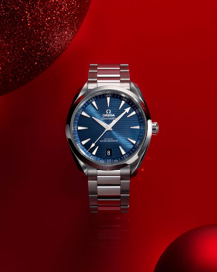 savrsen-praznicni-poklon-omega-seamaster-aqua-terra-blista-u-sezoni-2025-10