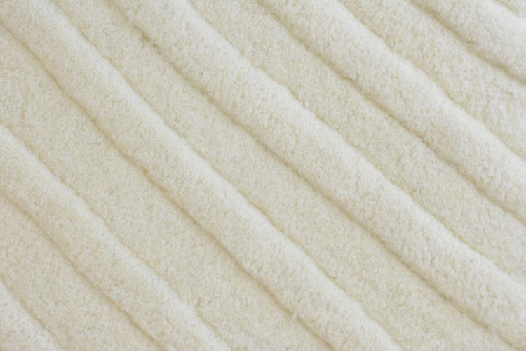 bele-nijanse-luksuza-white-soul-kolekcija-carpet-edition-10