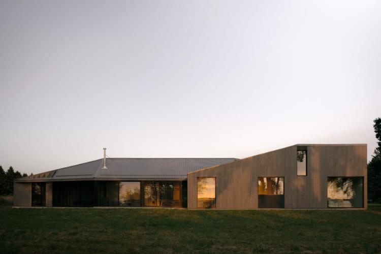 south-bay-house-arhitektura-koja-brise-granicu-izmedu-enterijera-i-pejzaza-7