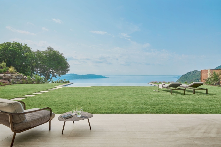 sky-pool-villas-by-studio-apostoli-arhitektura-luksuza-iznad-jezera-garda-2