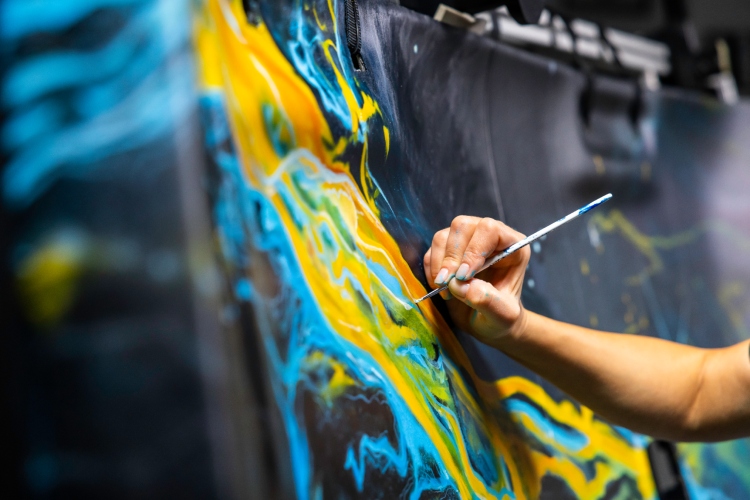 rolls-royce-cullinan-cosmos-jedinstveni-automobil-koji-slavi-beskraj-svemira-13