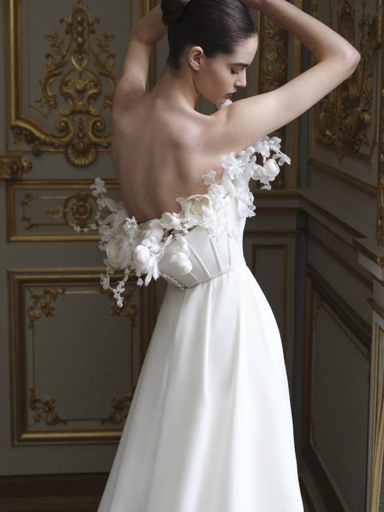 elie-saab-bridal-2027-luksuzne-vencanice-couture-kolekcija-pariz-visoka-moda-vencanje-49