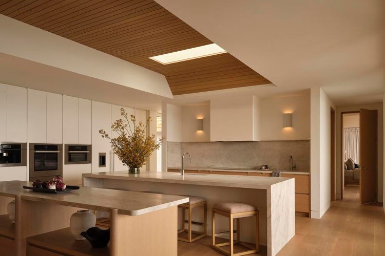 georgian-bay-beach-house-kanada-and-pierre-savremena-arhitektura-luksuzna-kuca-prirodni-materijali-2-21