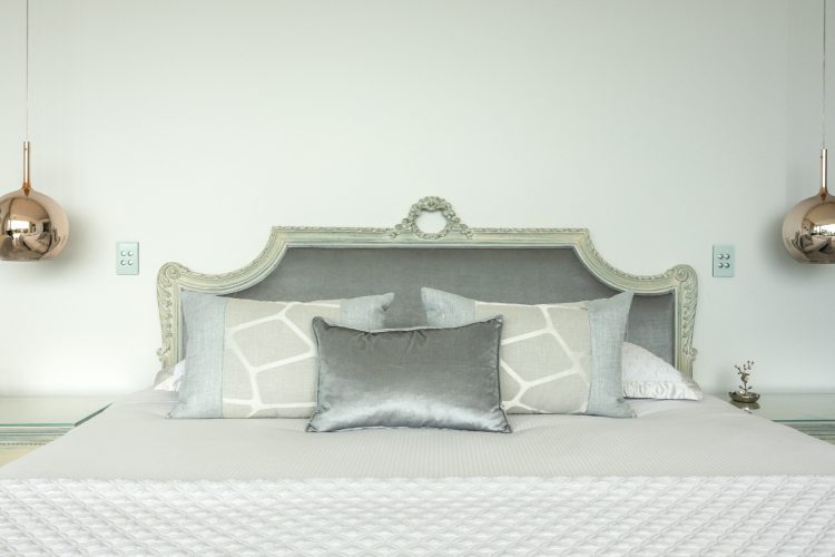 omana-villas-waiheke-island-luksuzni-hotel-novi-zeland-angelo-cappellini-enterijer-villa-surrender-5