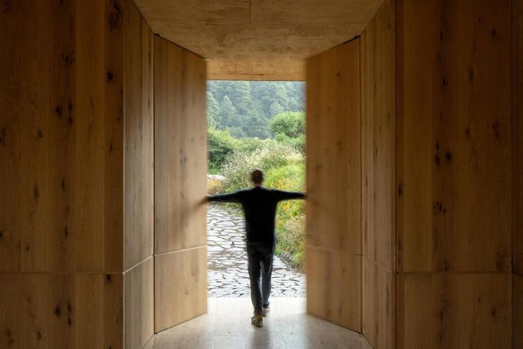 house-720-degrees-valle-de-bravo-meksiko-kruzna-kuca-odrziva-arhitektura-fernanda-canales-4