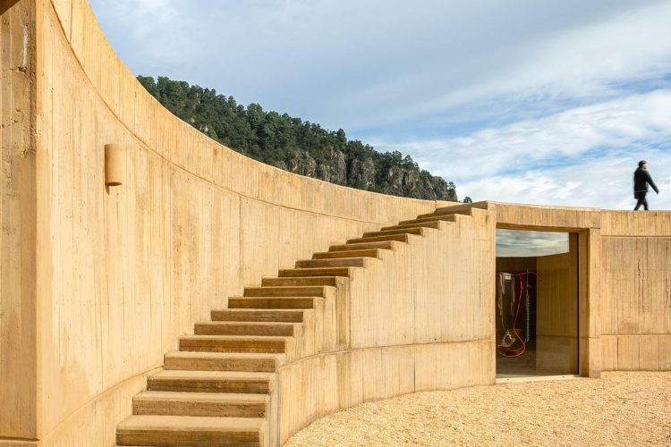 house-720-degrees-valle-de-bravo-meksiko-kruzna-kuca-odrziva-arhitektura-fernanda-canales-12