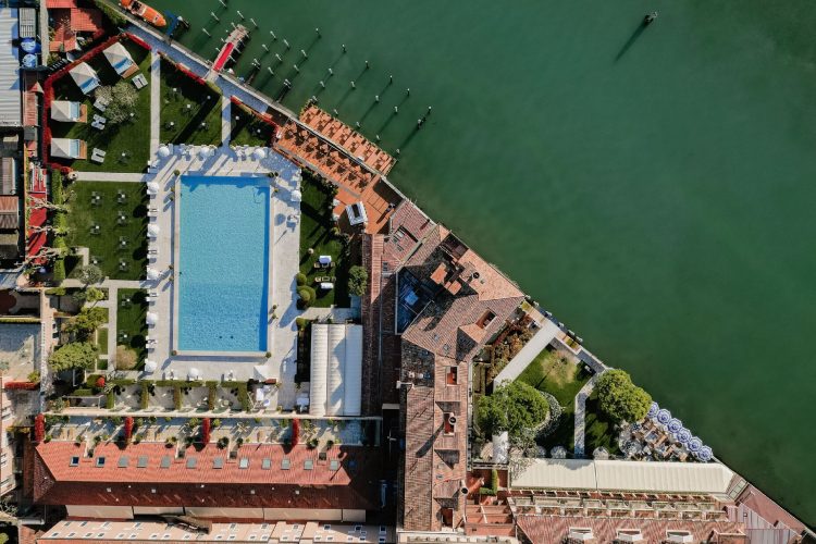 locanda-cipriani-torcelo-venecija-renovirani-luksuzni-hotel-italija-2026-7