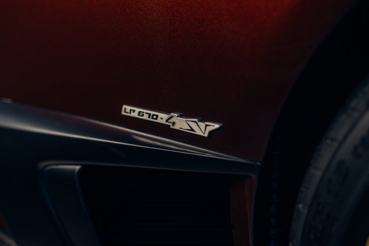 lamborghini-murcielago-lp-670-4-sv-marrone-eklipsis-manuelni-v12-aukcija-2026-23