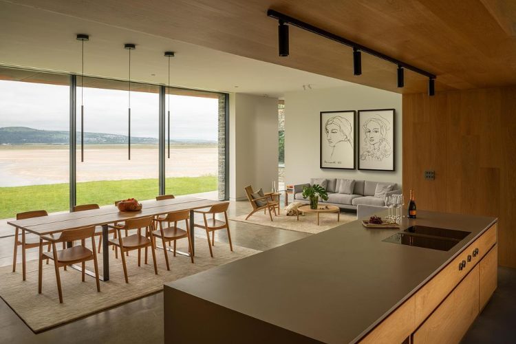 porthmadog-house-strom-architects-luksuzna-obalska-kuca-severni-vels-savremena-arhitektura-2026-9