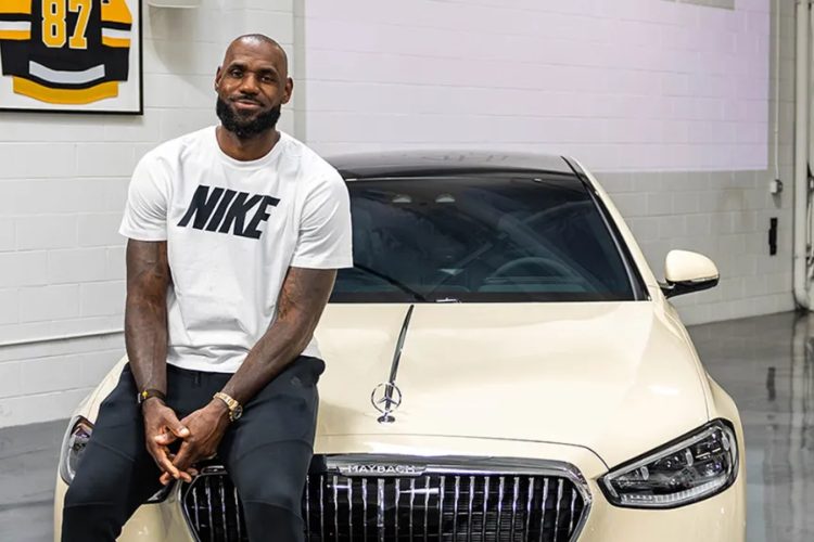 lebron-dzejms-mercedes-maybach-s680-manufaktur-aukcija-luksuzni-automobil-2026-2