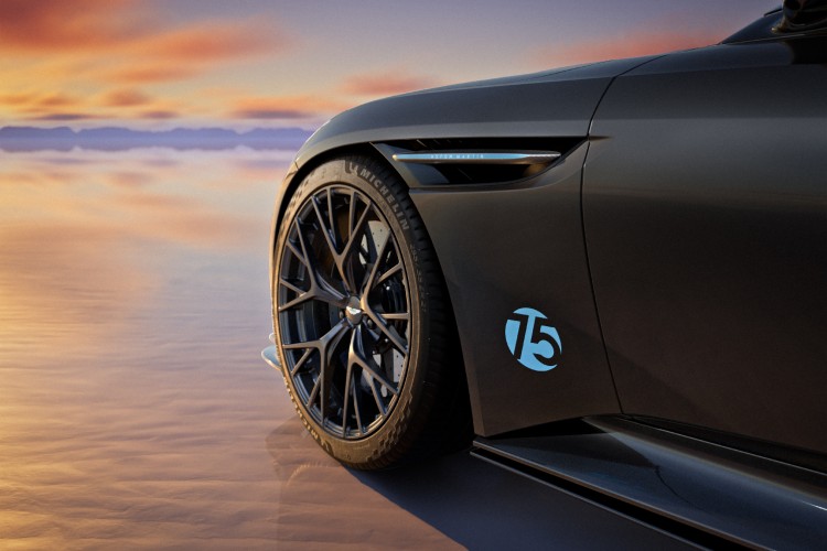 aston-martin-db12-s-special-edition-pebble-beach-2026-5