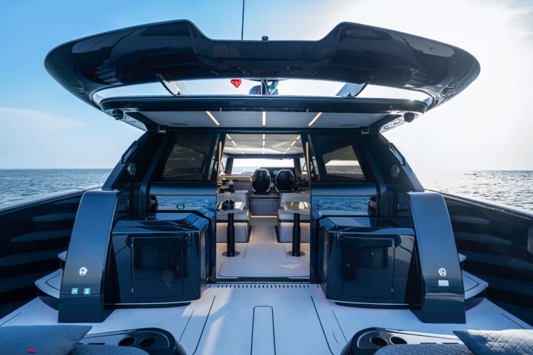 brabus-ultima-55-sunreef-luksuzni-katamaran-jahta-2026-16