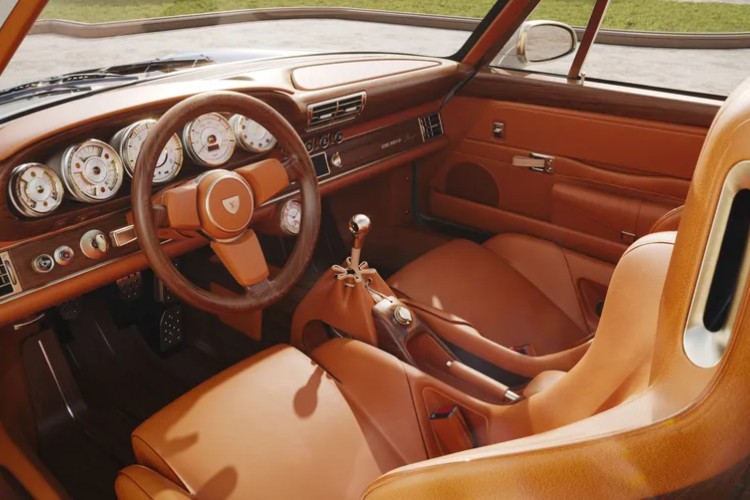 louis-vuitton-singer-porsche-911-luksuzni-automobili-2026-15