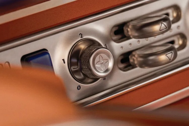 louis-vuitton-singer-porsche-911-luksuzni-automobili-2026-14