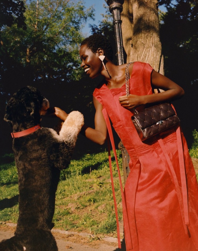 tory-burch-fall-2026-central-park-kampanja-12