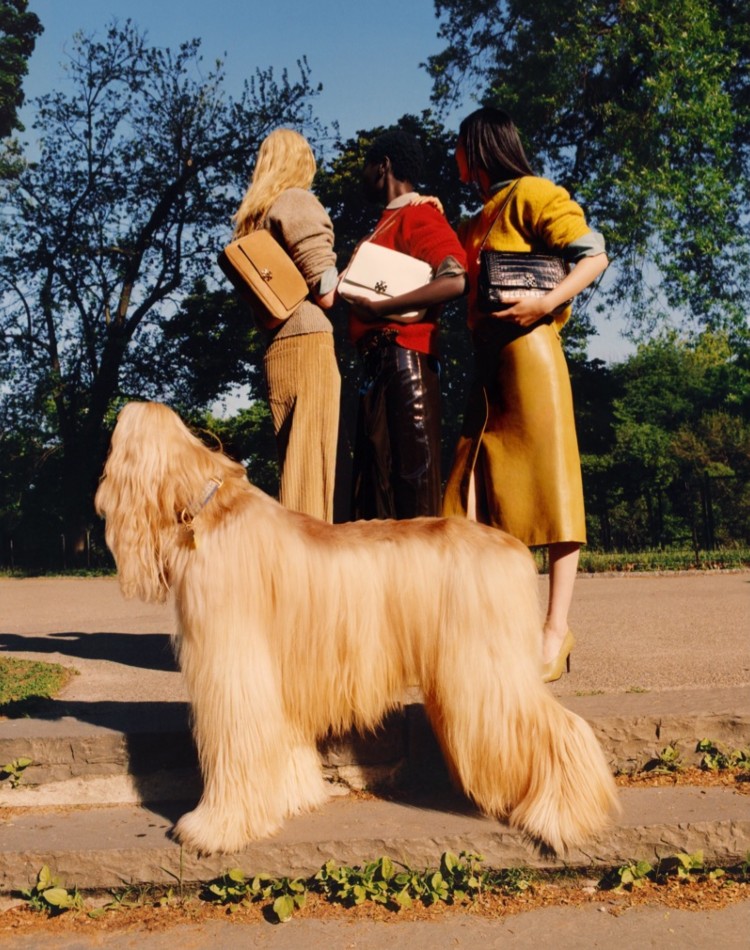 tory-burch-fall-2026-central-park-kampanja-7