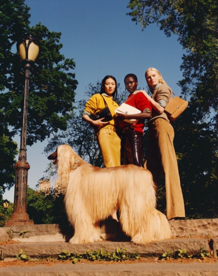 tory-burch-fall-2026-central-park-kampanja-5
