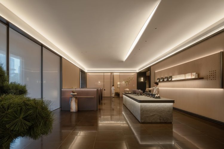 grand-ji-hotel-hangdzou-kina-vermilion-zhou-design-group-luksuzni-hotel-enterijer-2026-13