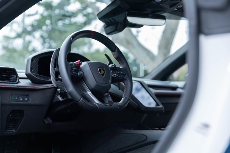 lamborghini-temerario-tricolore-920-ks-11