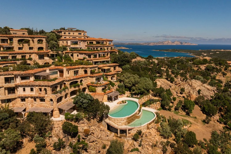 la-tiara-di-cervo-luksuzne-rezidencije-porto-cervo-sardinija-3