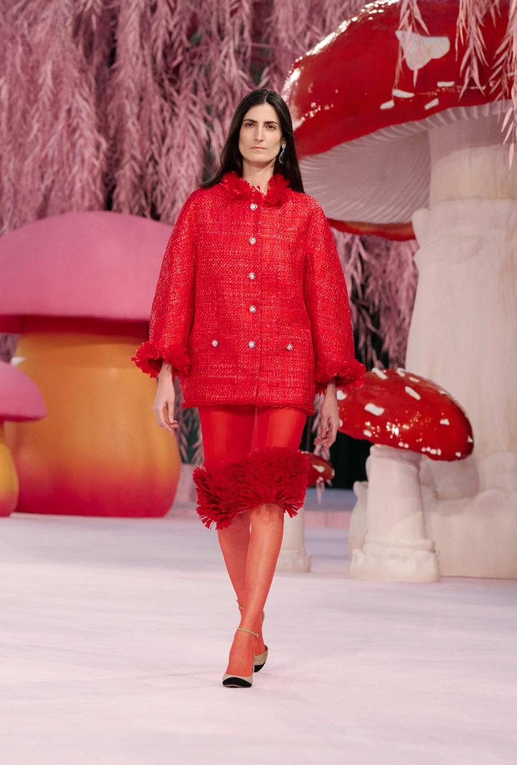 chanel-haute-couture-proleceleto-2026-poetski-let-u-dusu-visoke-mode-28