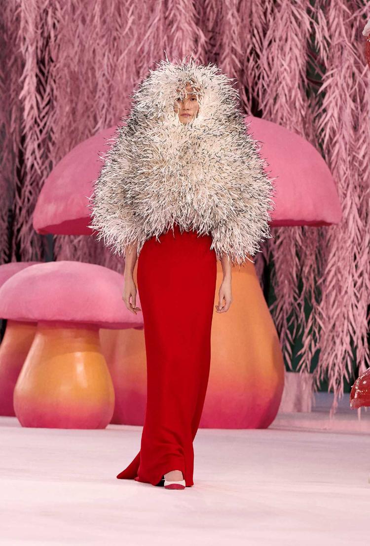 chanel-haute-couture-proleceleto-2026-poetski-let-u-dusu-visoke-mode-33
