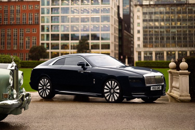 rolls-royce-spectre-elektricni-grand-tourer-koji-je-predodreden-da-postane-buduci-klasik-6