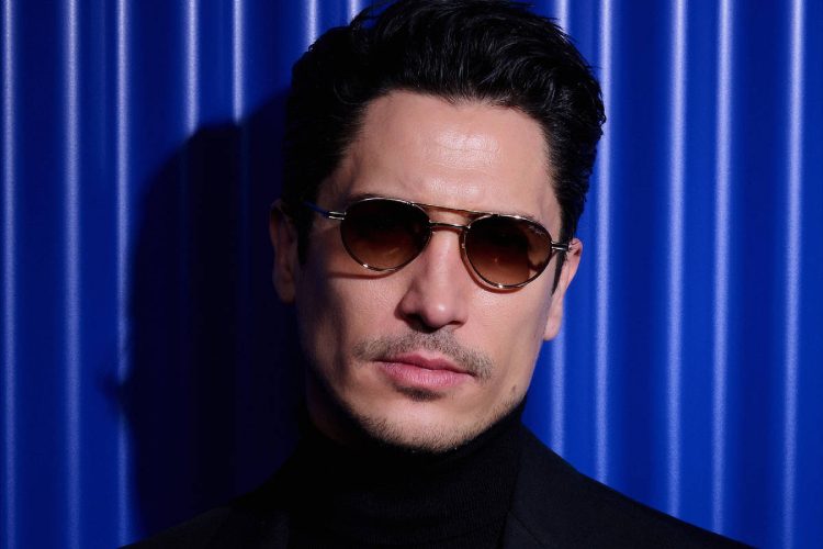 bugatti-eyewear-collection-four-arhitektonski-luksuz-u-formi-naocara-3