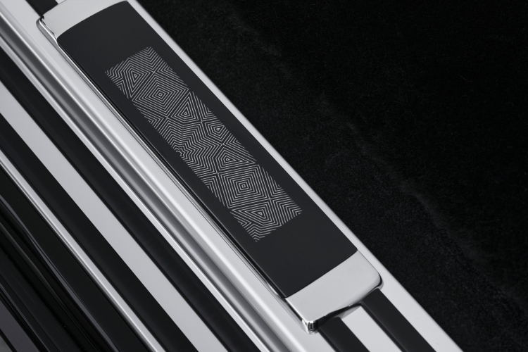 rolls-royce-phantom-arabesque-10