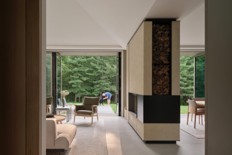 ridge-house-arhitektura-koja-se-povlaci-pred-pejzazom-21