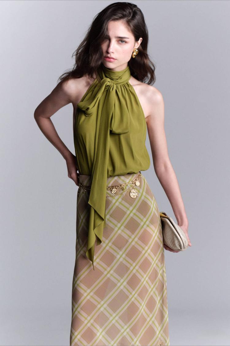 elie-saab-resort-2027-kolekcija-koja-brise-granicu-izmedu-dnevne-elegancije-i-vecernjeg-glamura-10