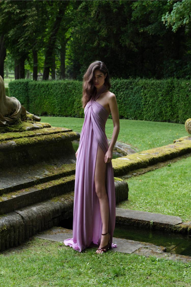 elie-saab-resort-2027-kolekcija-koja-brise-granicu-izmedu-dnevne-elegancije-i-vecernjeg-glamura-19