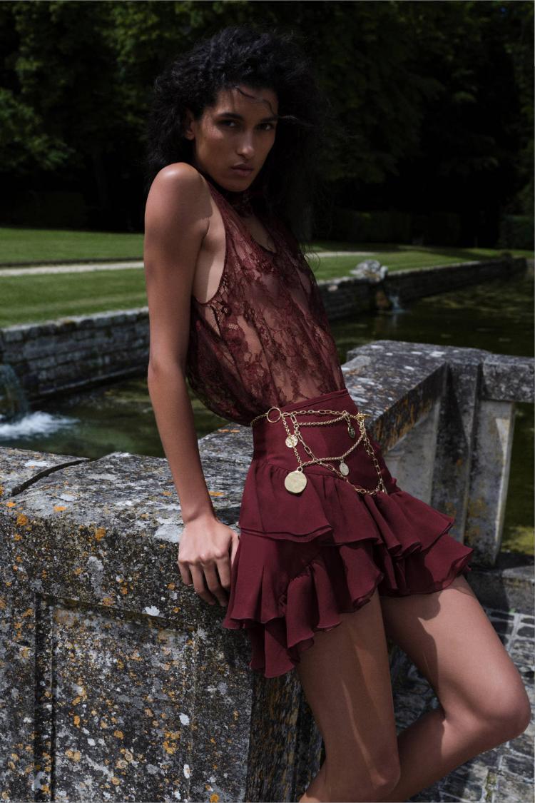 elie-saab-resort-2027-kolekcija-koja-brise-granicu-izmedu-dnevne-elegancije-i-vecernjeg-glamura-47