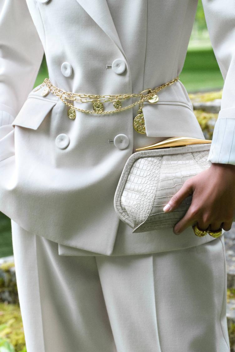 elie-saab-resort-2027-kolekcija-koja-brise-granicu-izmedu-dnevne-elegancije-i-vecernjeg-glamura-53