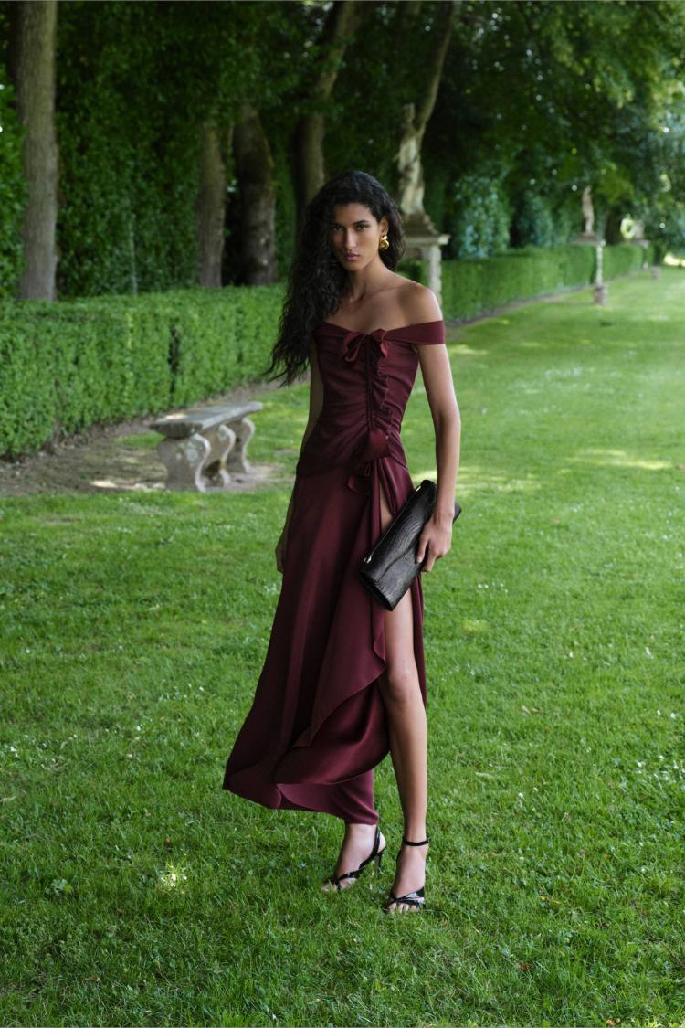 elie-saab-resort-2027-kolekcija-koja-brise-granicu-izmedu-dnevne-elegancije-i-vecernjeg-glamura-63