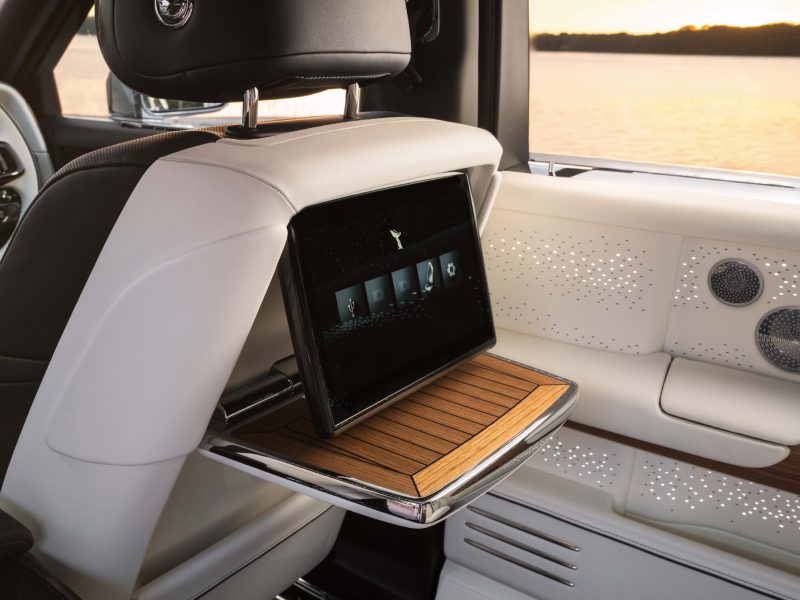 Rolls-Royce Phantom Regatta: jedinstvena kreacija inspirisana jedriličarskom tradicijom južne obale Engleske