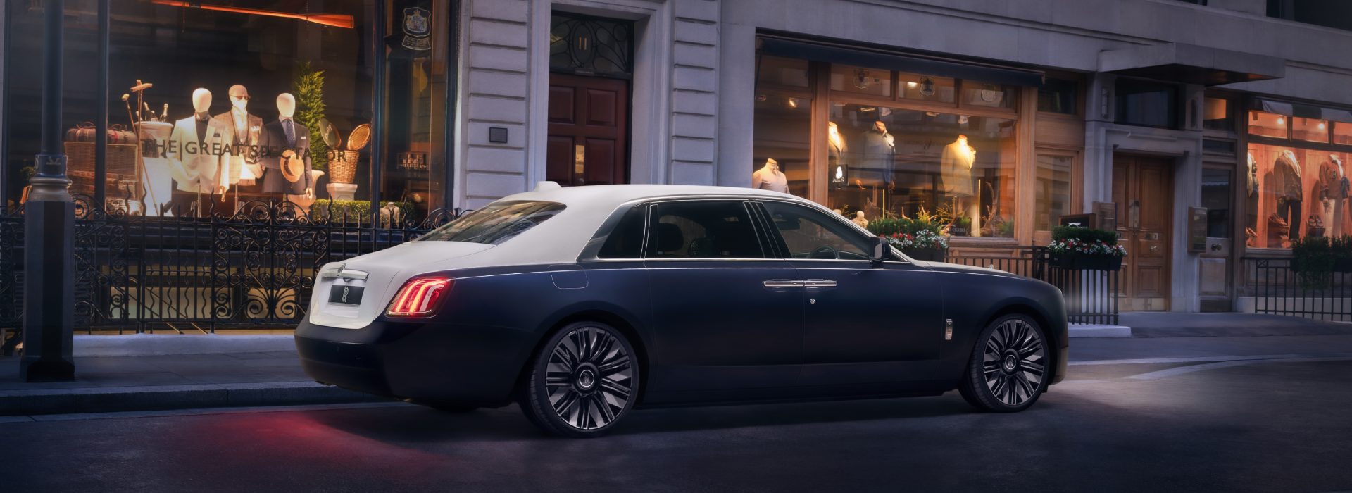Rolls-Royce Ghost Savile Row: Automobil skrojen poput najfinijeg odela sa londonske modne adrese