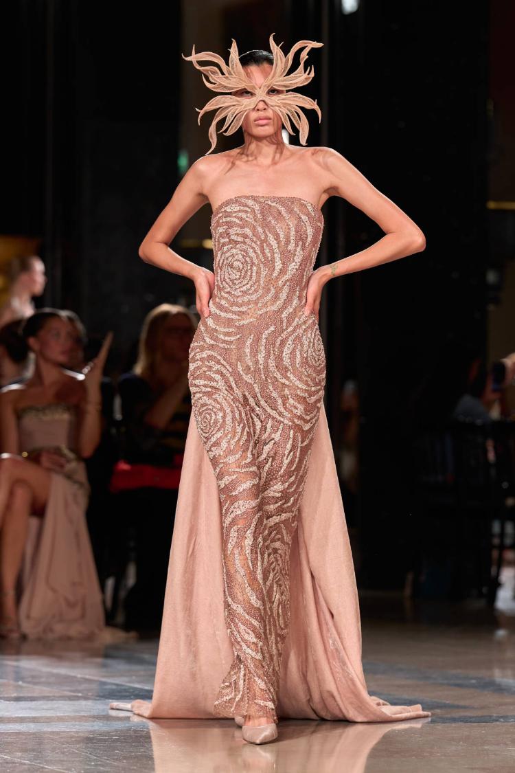 elie-saab-haute-couture-jesen-zima-2026-2027-the-ball-of-untamed-dreams-luksuzna-moda-modna-revija-21