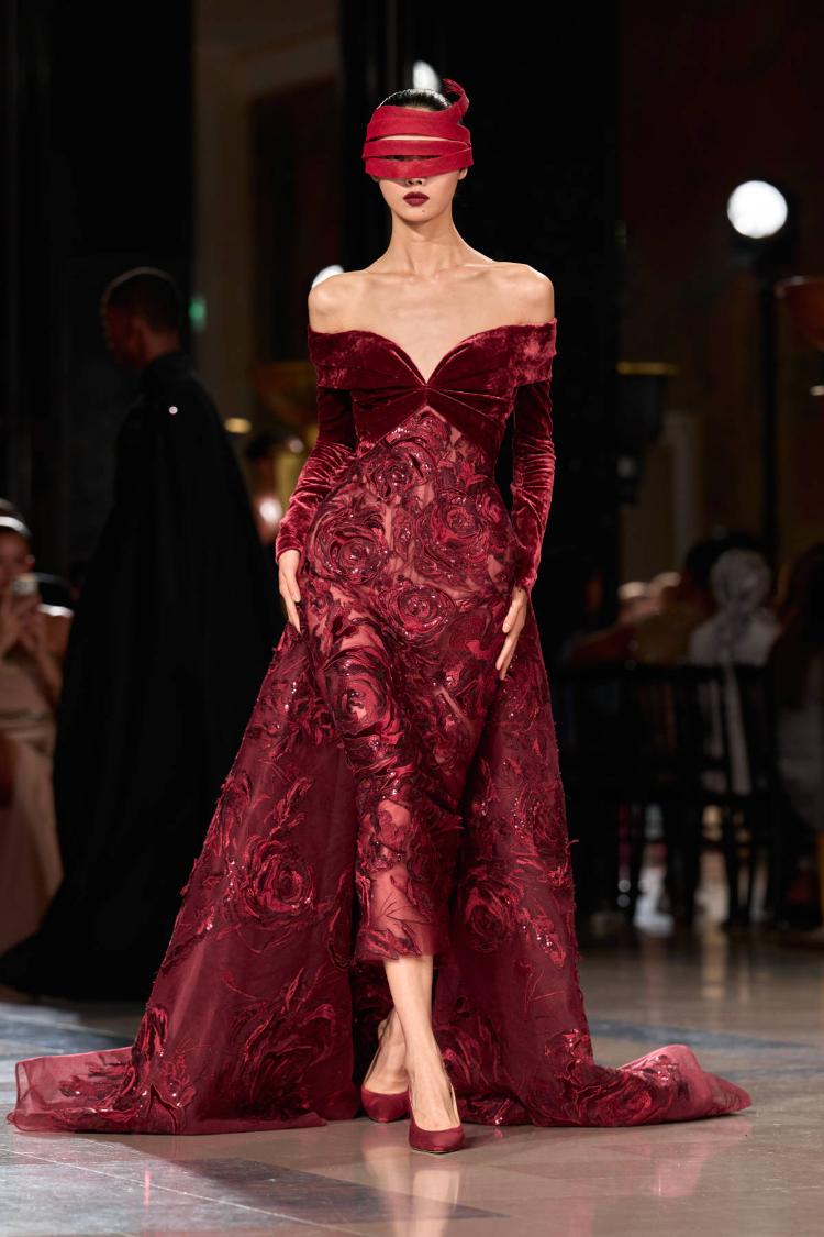 elie-saab-haute-couture-jesen-zima-2026-2027-the-ball-of-untamed-dreams-luksuzna-moda-modna-revija-48