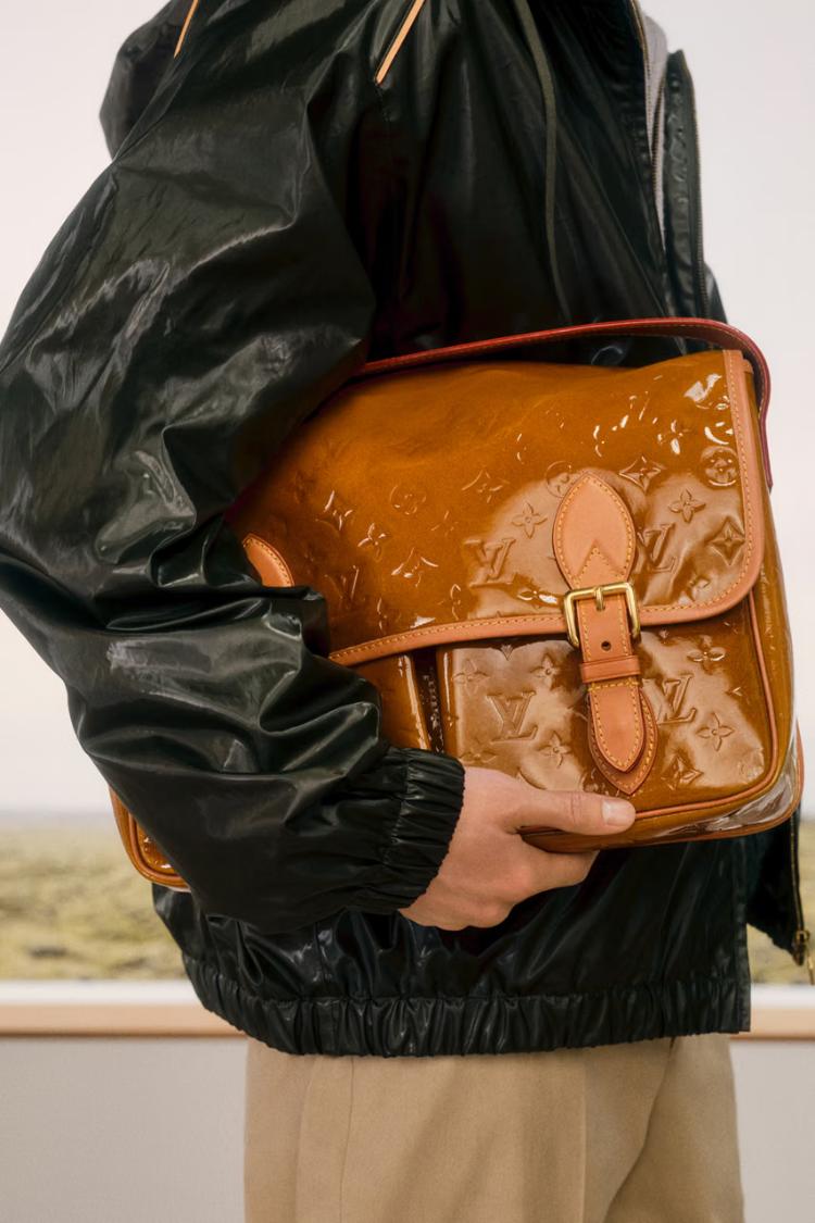 louis-vuitton-jesen-2027-farel-vilijams-muska-kapsul-kolekcija-damier-luksuzna-moda-15